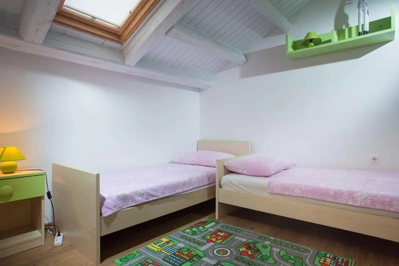 Apartment In Rovinj/Istrien 11735 Rovinj